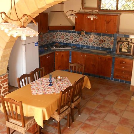 クストナーチ Antico Ciottoloヴィラ 部屋 写真
